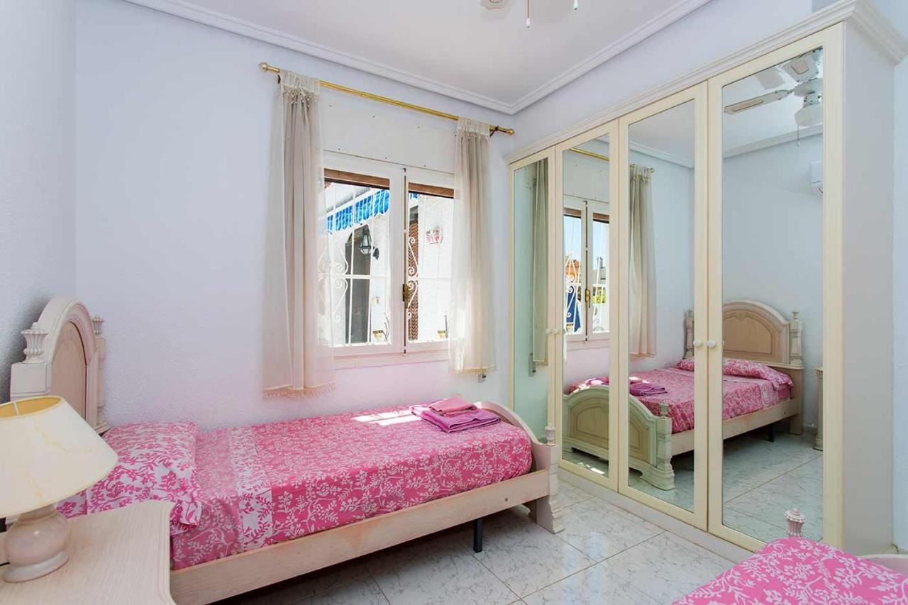 Ch Villa Sola กิวดาด เกซาดา ภายนอก รูปภาพ
